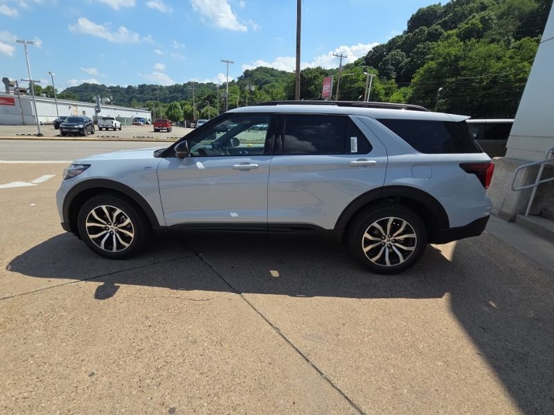 New 2026 Ford Explorer SUV