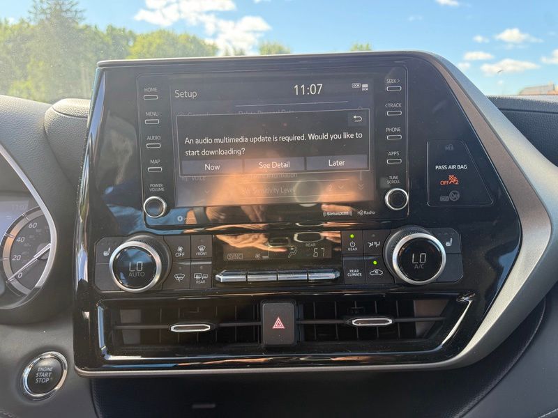 Used 2022 Toyota Highlander SUV