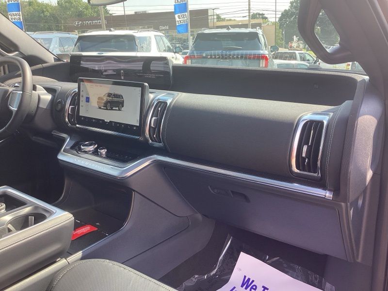 New 2027 Ford Expedition Max SUV