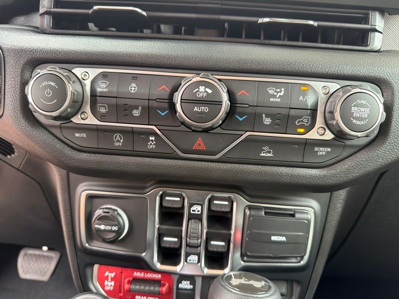 New 2026 Jeep Wrangler SUV