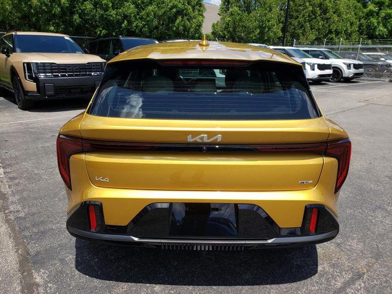 New 2026 Kia K4 Hatchback Hatchback
