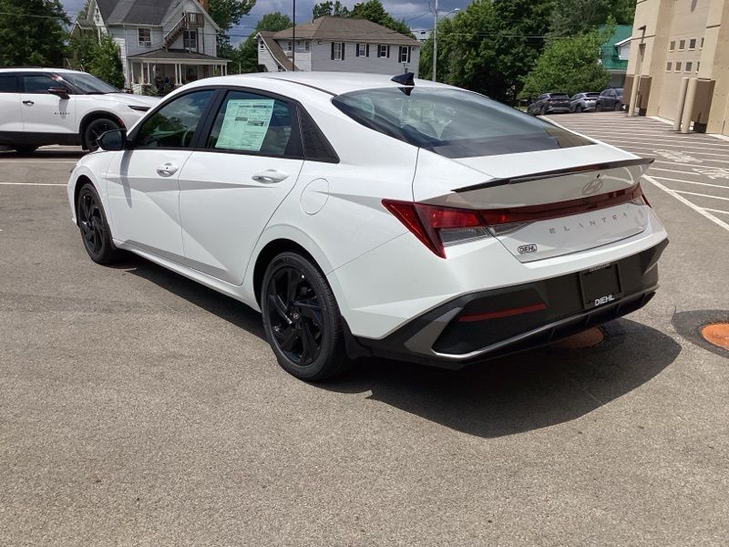 New 2026 Hyundai Elantra Sedan