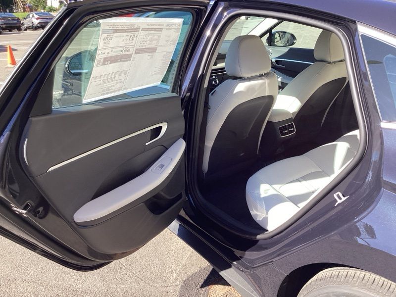 New 2026 Hyundai Sonata Hybrid Sedan