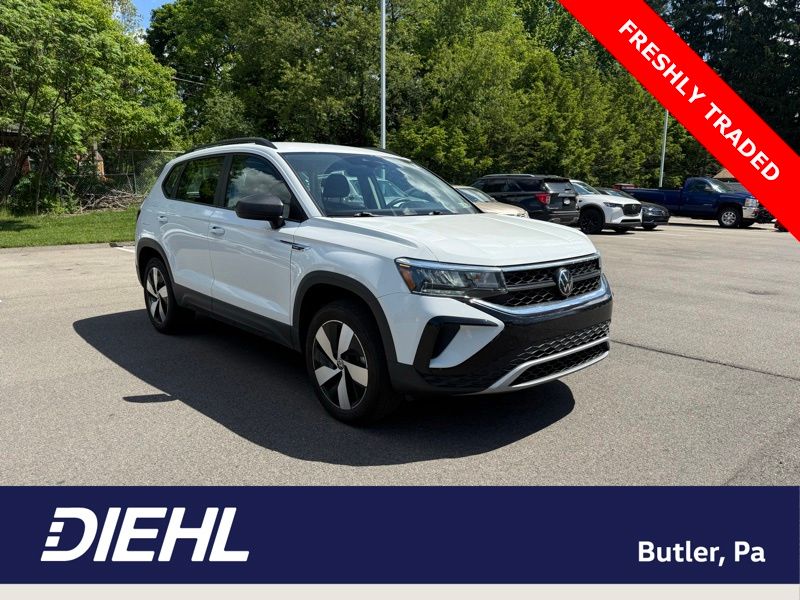 2023 Volkswagen Taos 1.5T S 4Motion's photo