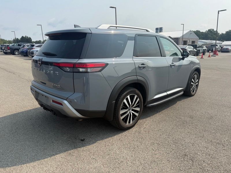 Used 2023 Nissan Pathfinder SUV