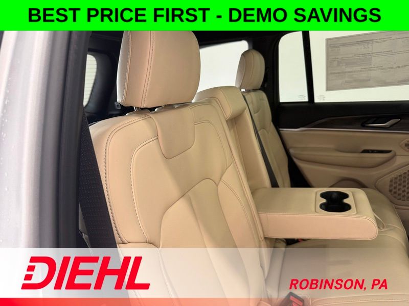 New 2026 Jeep Grand Cherokee SUV