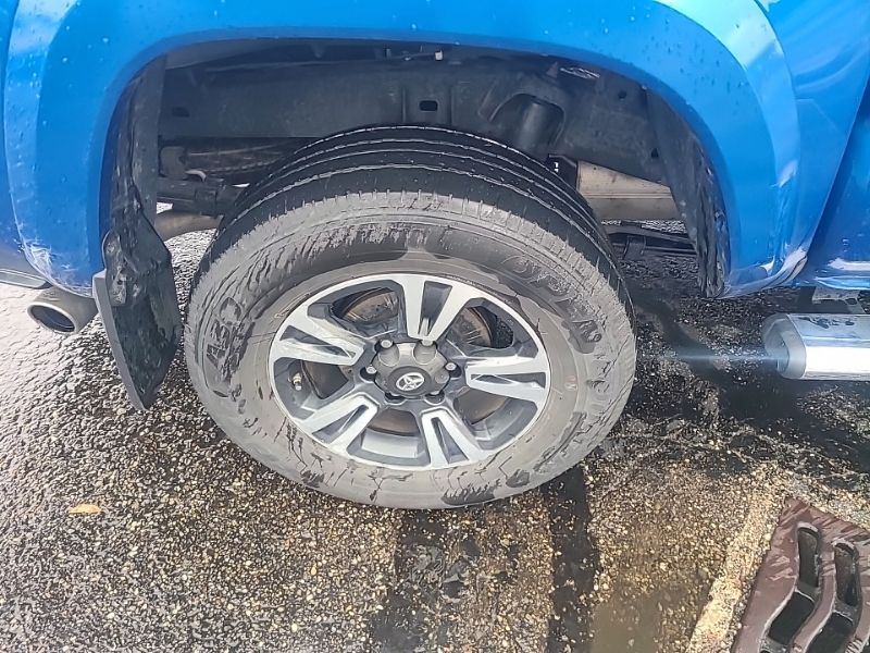 Used 2017 Toyota Tacoma Truck