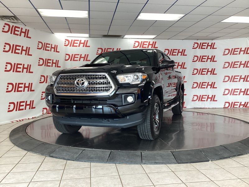Used 2017 Toyota Tacoma Truck