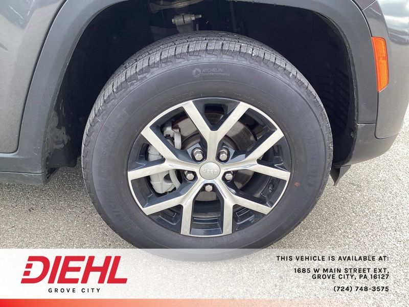 Used 2025 Jeep Grand Cherokee SUV