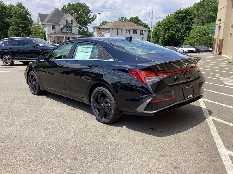 New 2026 Hyundai Elantra Sedan