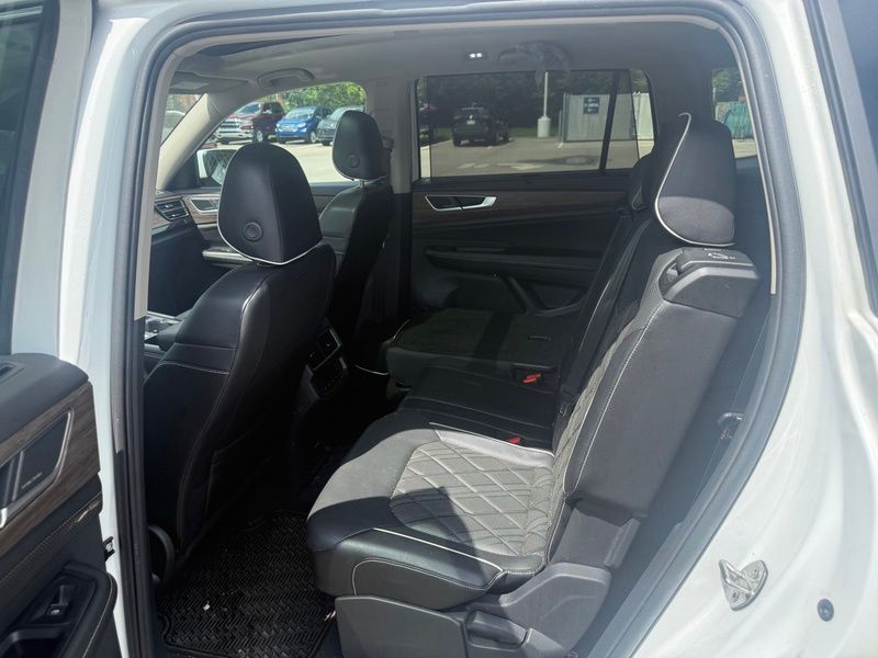 Used 2024 Volkswagen Atlas SUV
