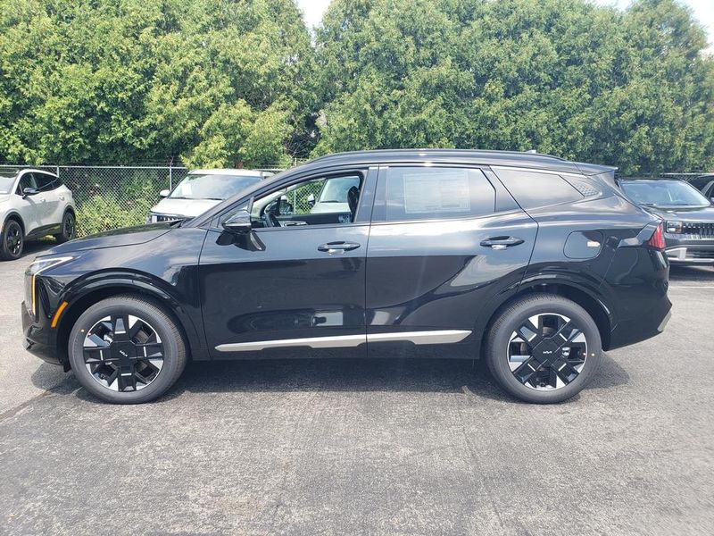 New 2027 Kia Sportage Hybrid SUV