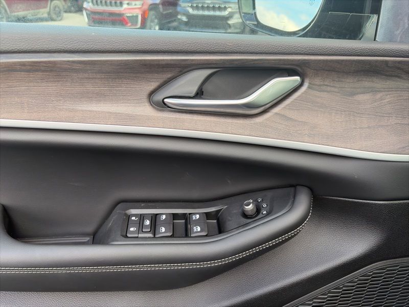 New 2026 Jeep Grand Cherokee SUV