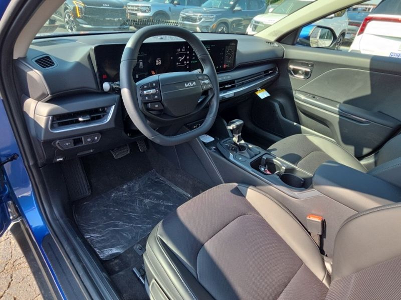 New 2026 Kia K4 Hatchback Hatchback
