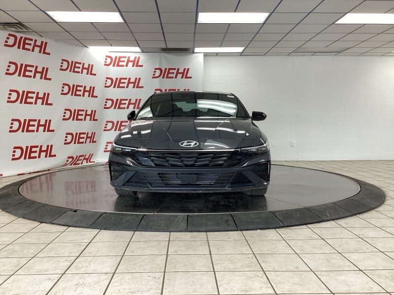 New 2026 Hyundai Elantra Sedan