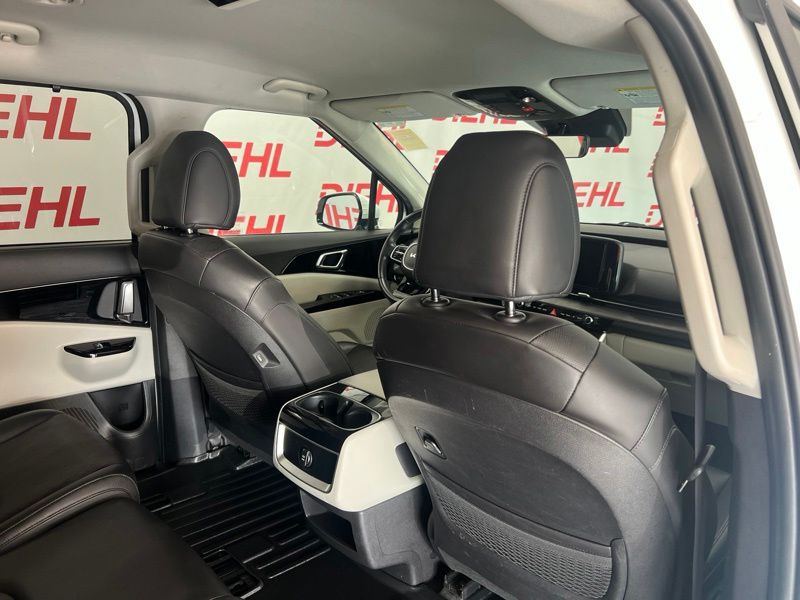Used 2023 Kia Carnival Van