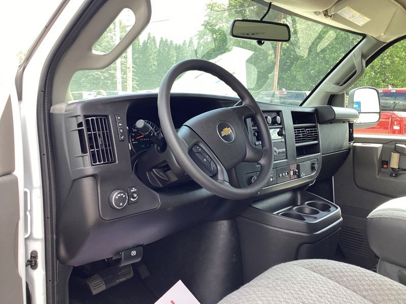 New 2026 Chevrolet Express 3500 Van