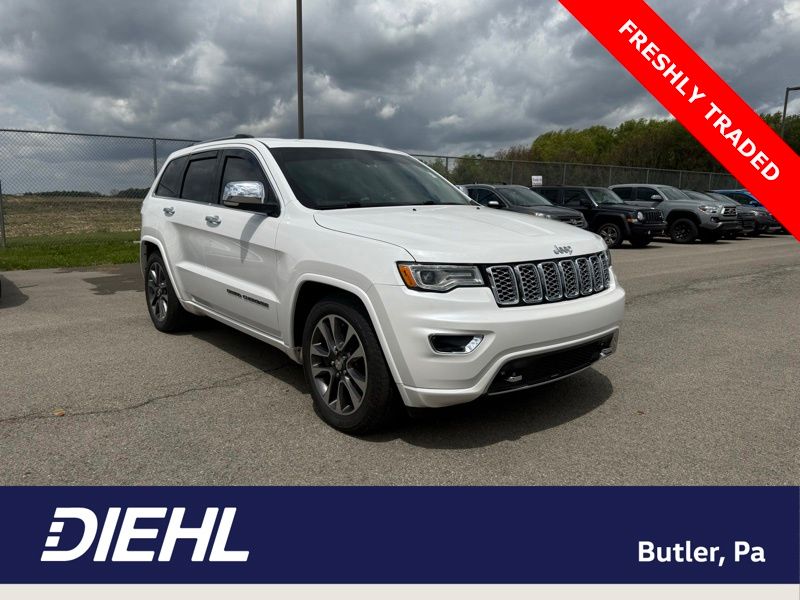 2017 Jeep Grand Cherokee Overland 4WD's photo