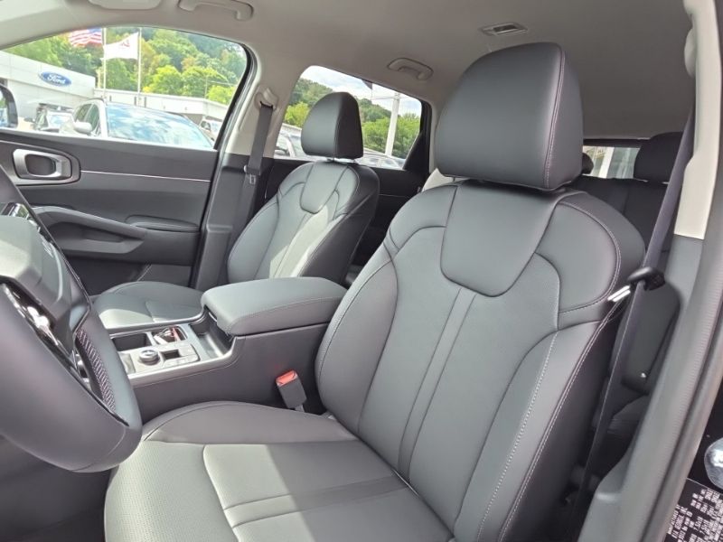New 2026 Kia Sorento SUV