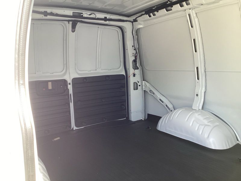 New 2026 Chevrolet Express 2500 Van