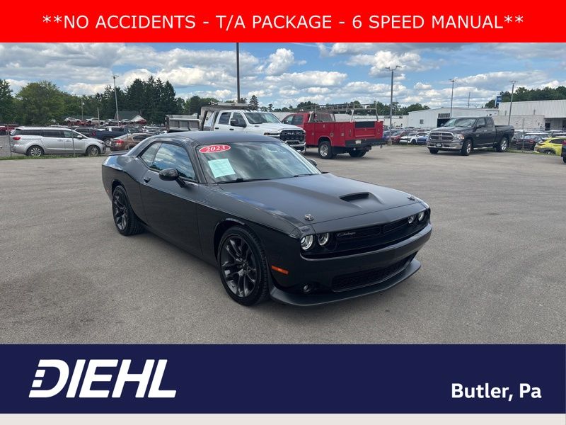 2023 Dodge Challenger R/T RWD