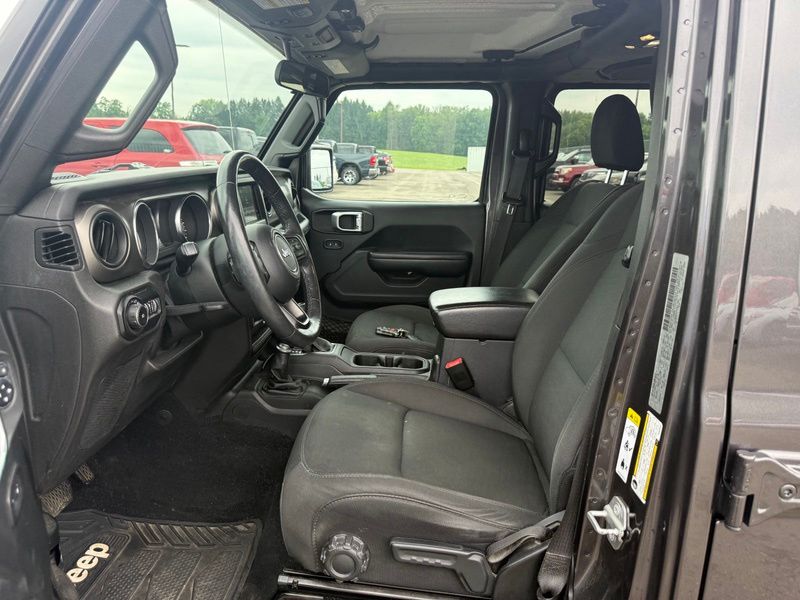 Used 2019 Jeep Wrangler SUV