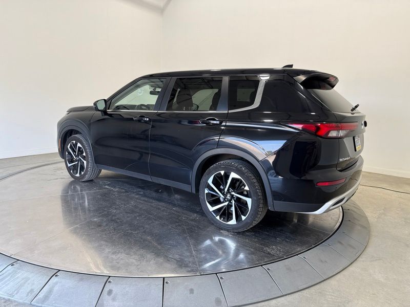 Used 2024 Mitsubishi Outlander SUV