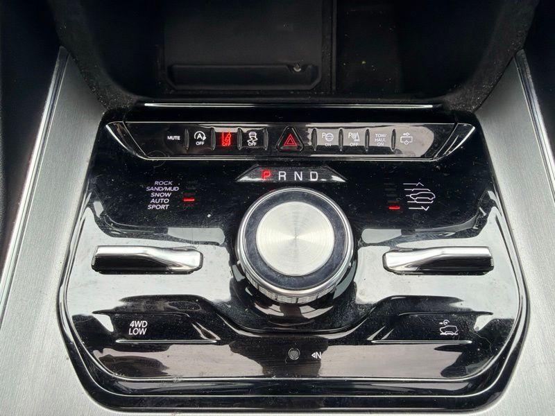 Used 2023 Jeep Wagoneer L SUV