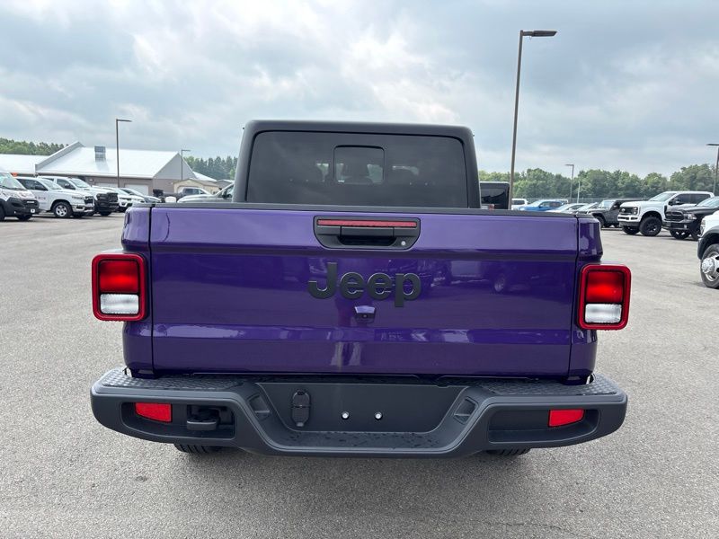 New 2026 Jeep Gladiator Truck