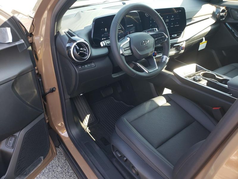 New 2027 Chevrolet Equinox SUV