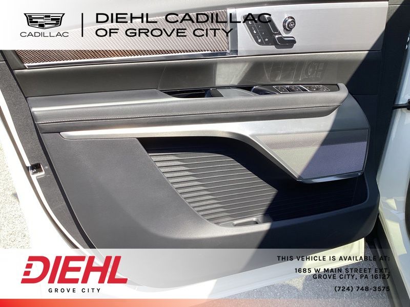 New 2027 Cadillac VISTIQ SUV