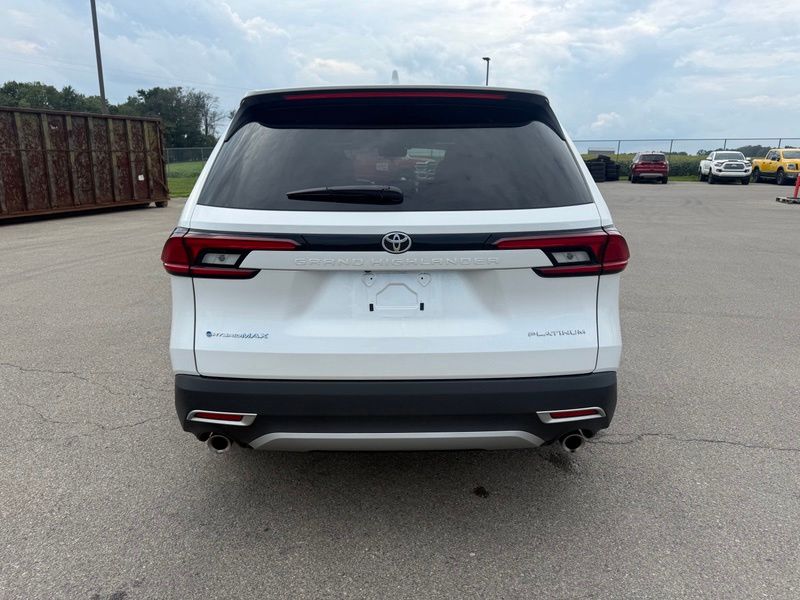 Used 2026 Toyota Grand Highlander Hybrid SUV