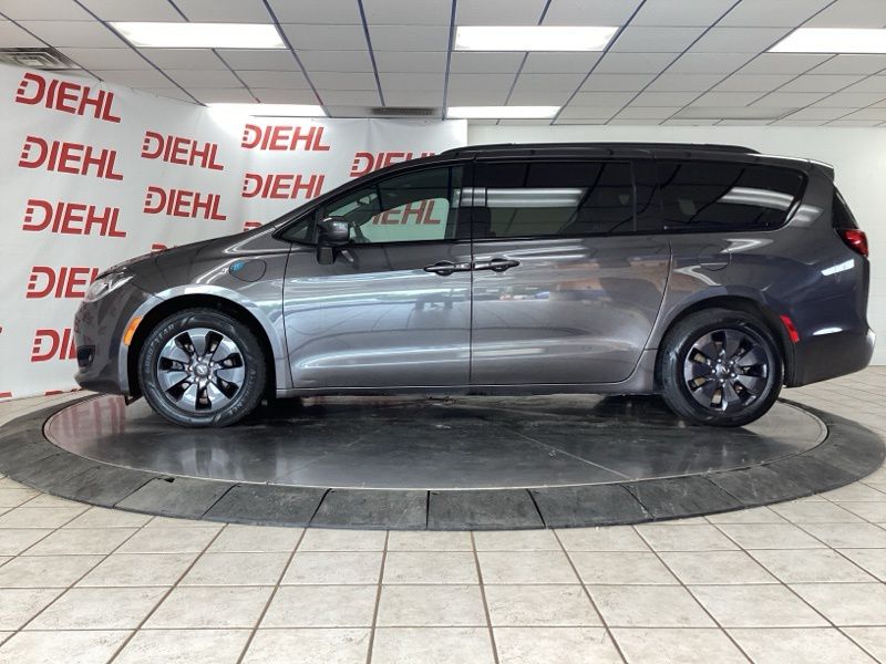 Used 2020 Chrysler Pacifica Hybrid Van