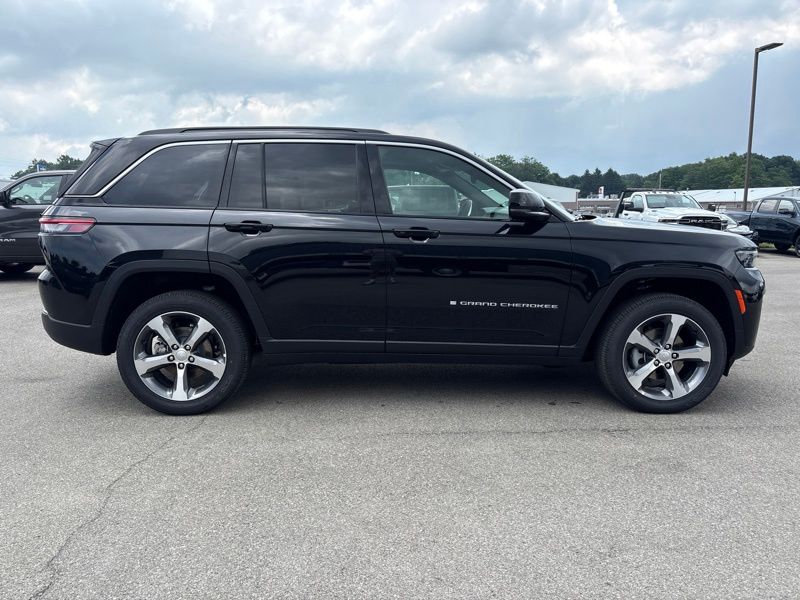New 2026 Jeep Grand Cherokee SUV