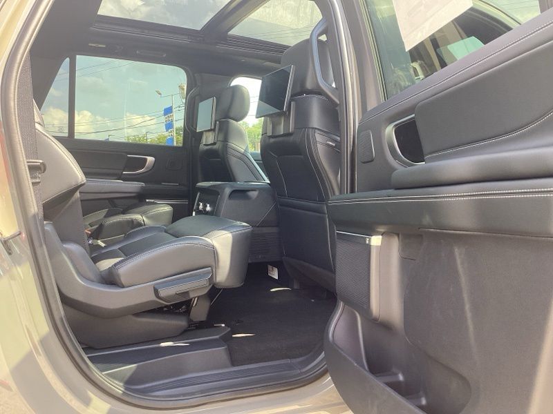 New 2027 Ford Expedition Max SUV
