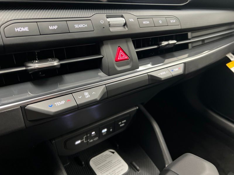 New 2026 Kia K4 Hatchback Hatchback