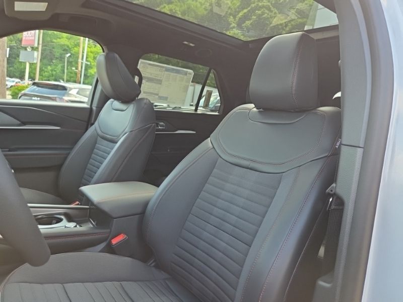New 2026 Ford Explorer SUV