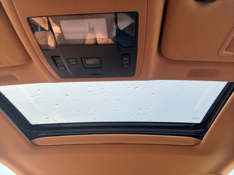 Used 2024 Lexus ES Sedan