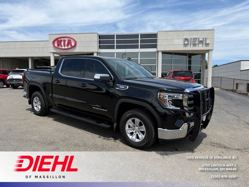 2021 GMC Sierra SLE 4WD Crew Cab Short Box's photo