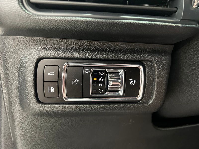 Used 2024 Lincoln Corsair Plug-In Hybrid SUV