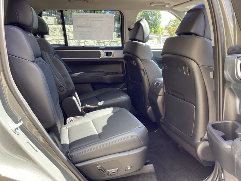 New 2027 Hyundai Santa Fe SUV