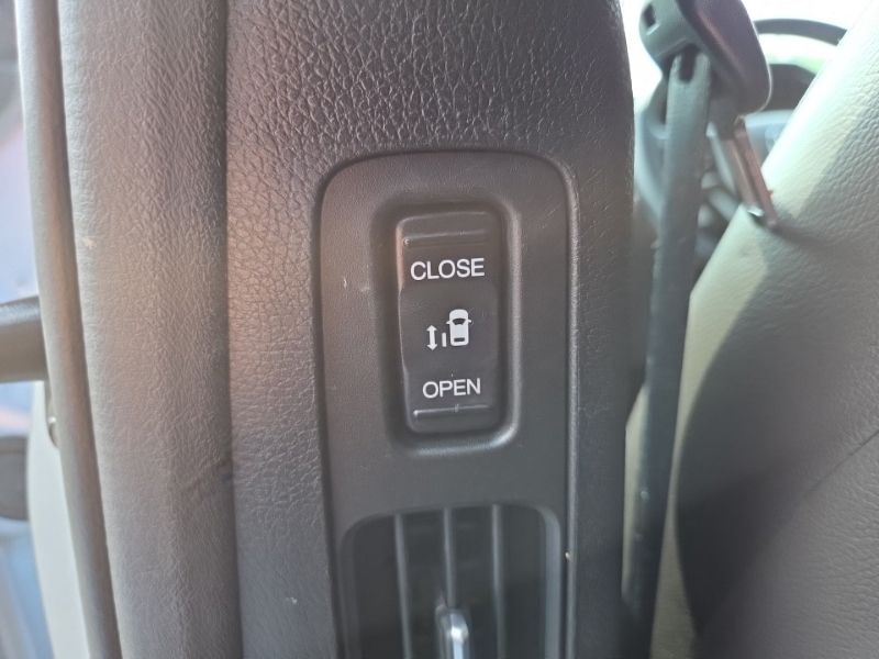 Used 2023 Honda Odyssey Van