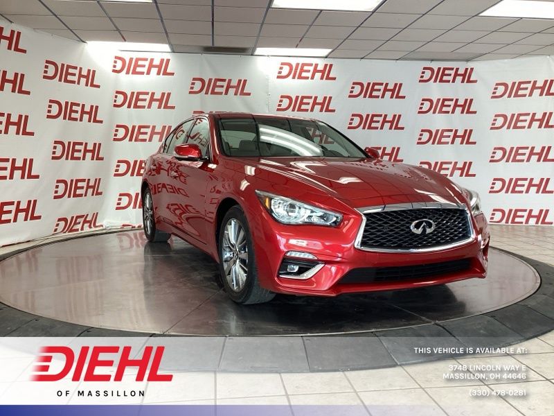 2023 INFINITI Q50 LUXE's photo