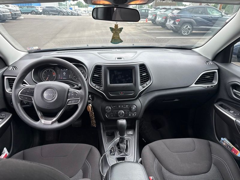 Used 2019 Jeep Cherokee SUV