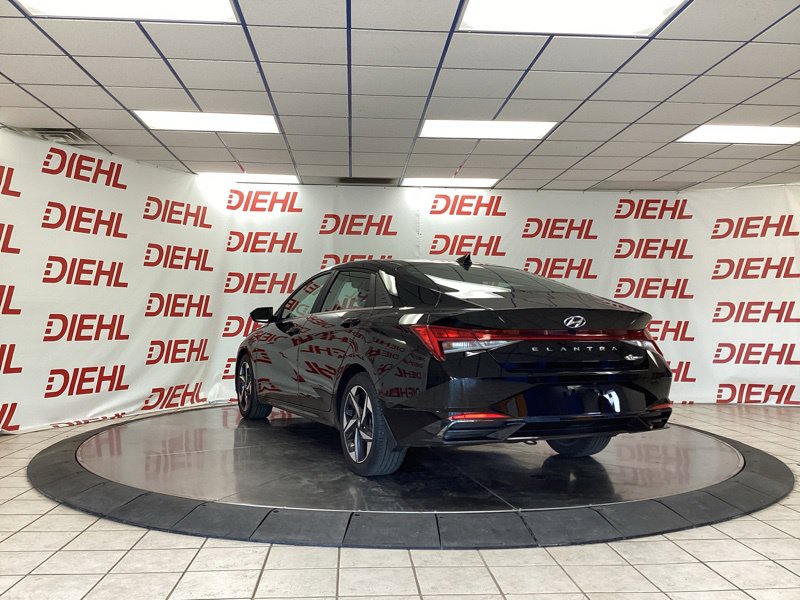 Used 2023 Hyundai Elantra Sedan