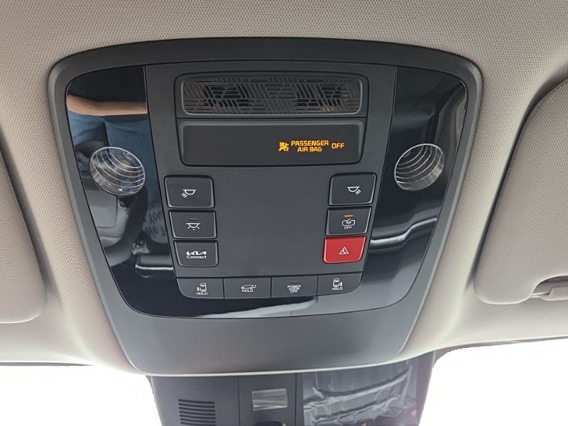 New 2027 Kia Carnival MPV Van