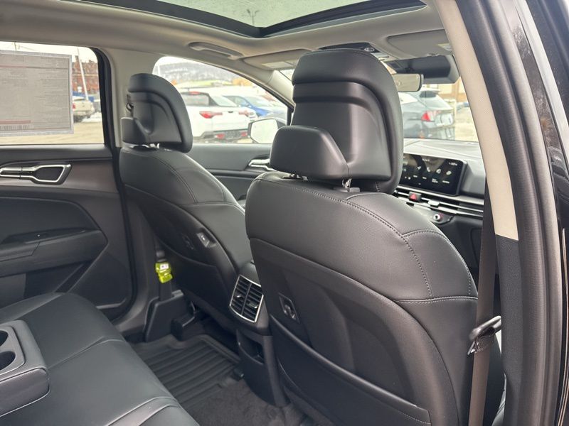 New 2026 Kia Sportage Hybrid SUV