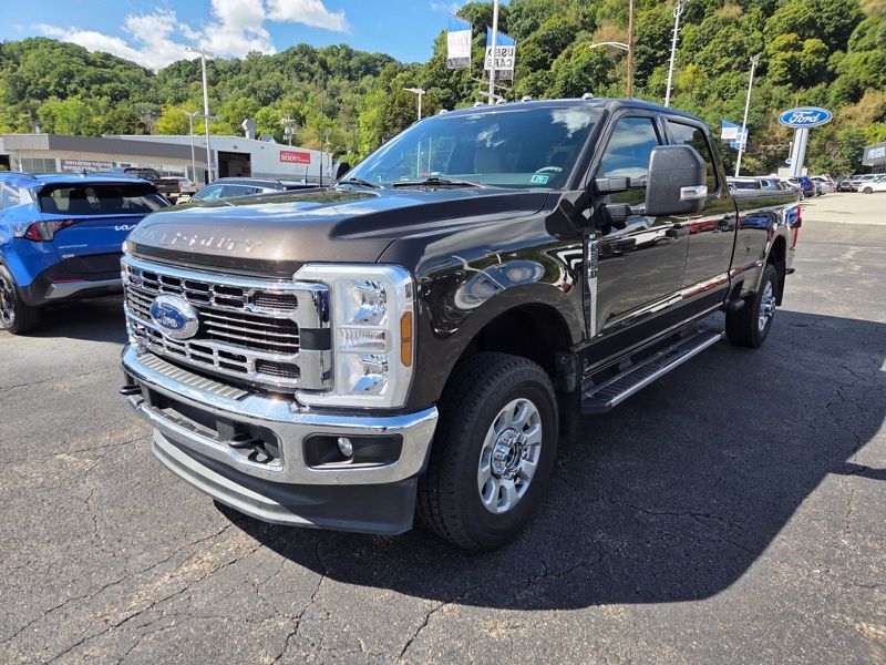 Used 2024 Ford F-350SD Truck
