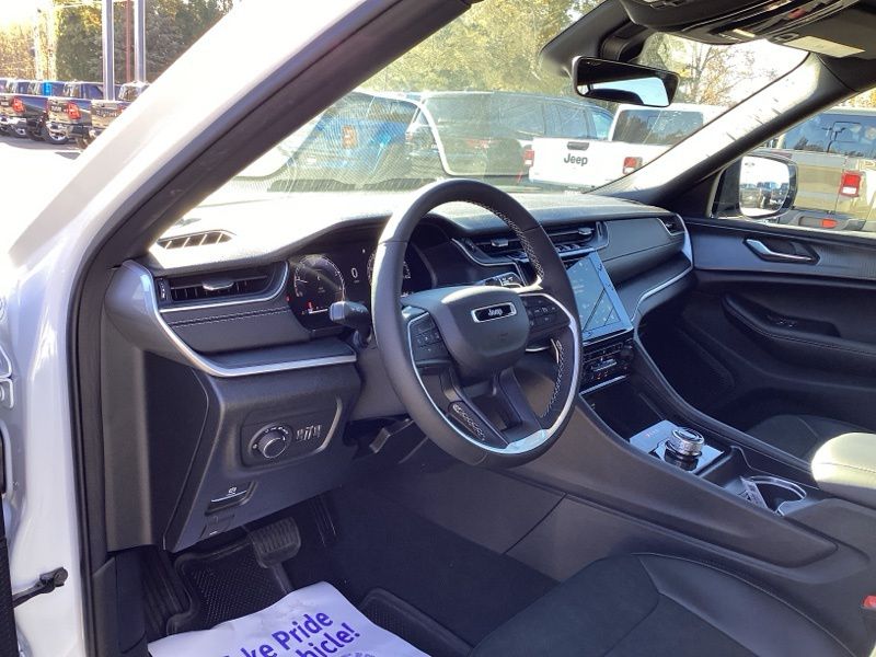 New 2025 Jeep Grand Cherokee SUV
