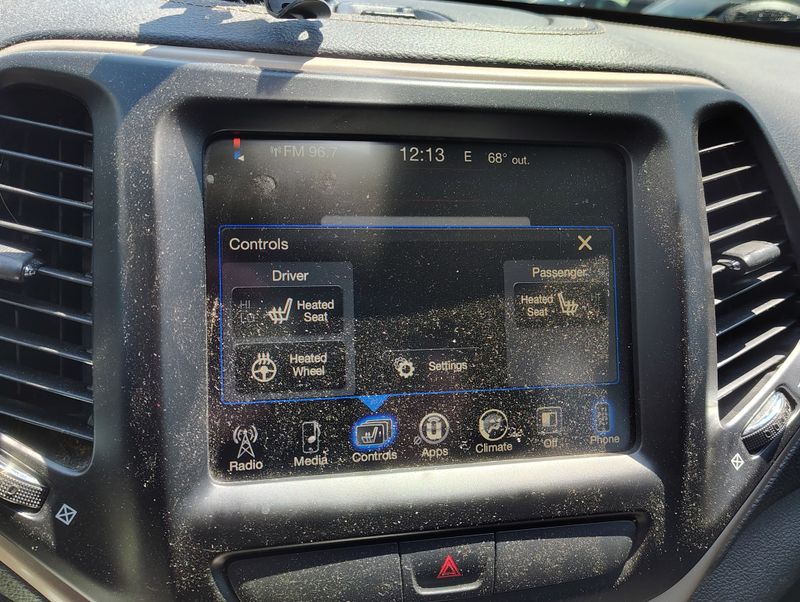Used 2016 Jeep Cherokee SUV